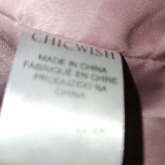 Chicwish Adorable warm and cozy knee length coat - Picture 5 of 5